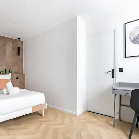 Pte De La Chapelle Magnifique 1br Paris